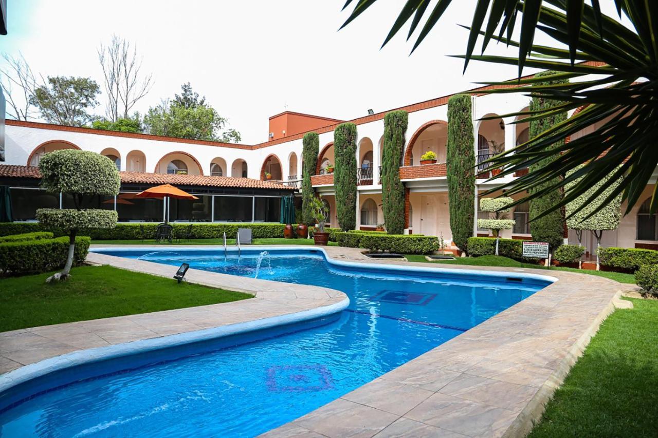 Hotel & Suites Villa Del Sol Morelia Exterior photo
