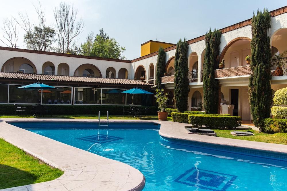 Hotel & Suites Villa Del Sol Morelia Exterior photo